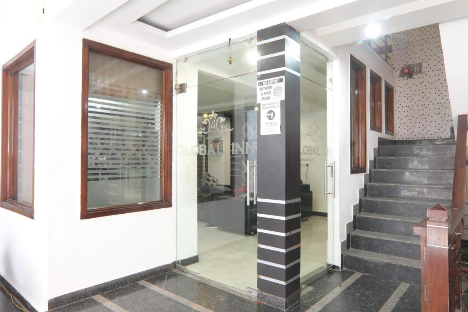 Hotel Global Inn -1 Km From Railway Station - Lift Food And Free Parking Lucknow Exterior photo